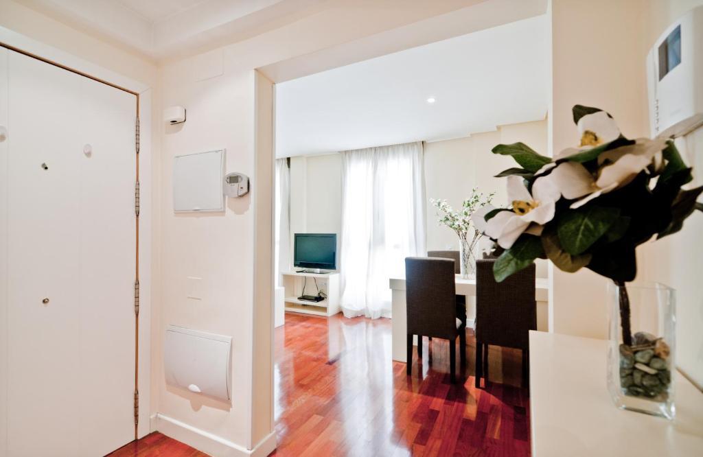 Hostal Retiro Мадрид Экстерьер фото