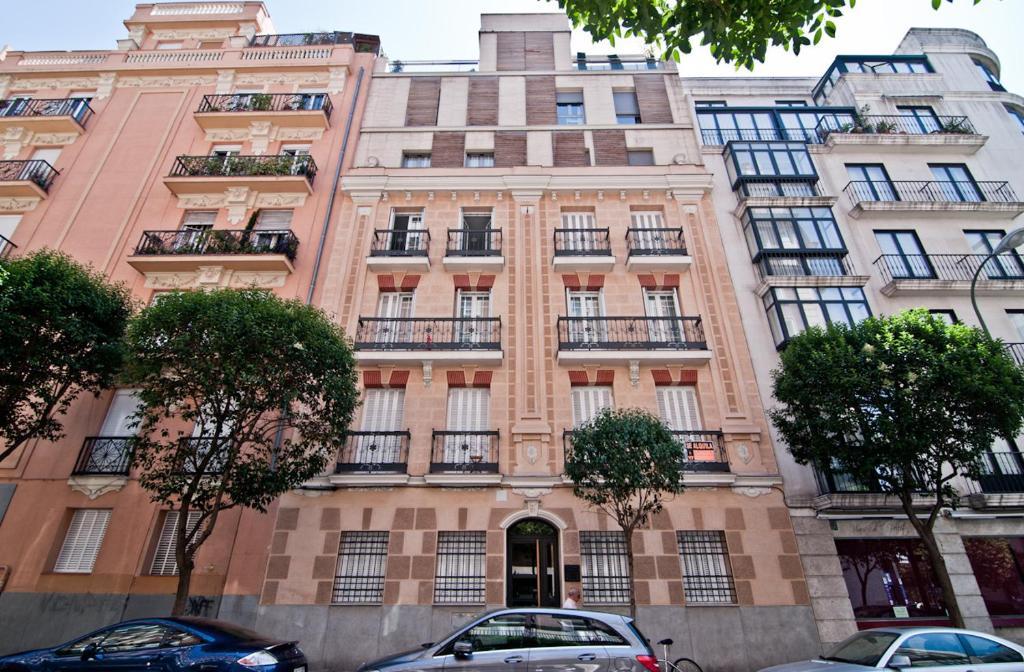 Hostal Retiro Мадрид Номер фото