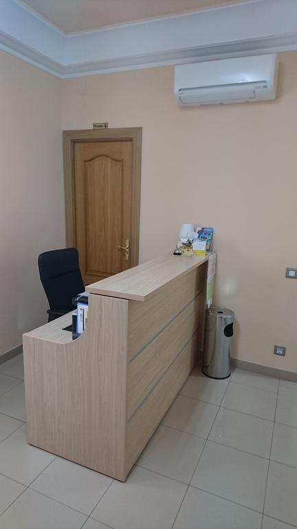 Hostal Retiro Мадрид Экстерьер фото