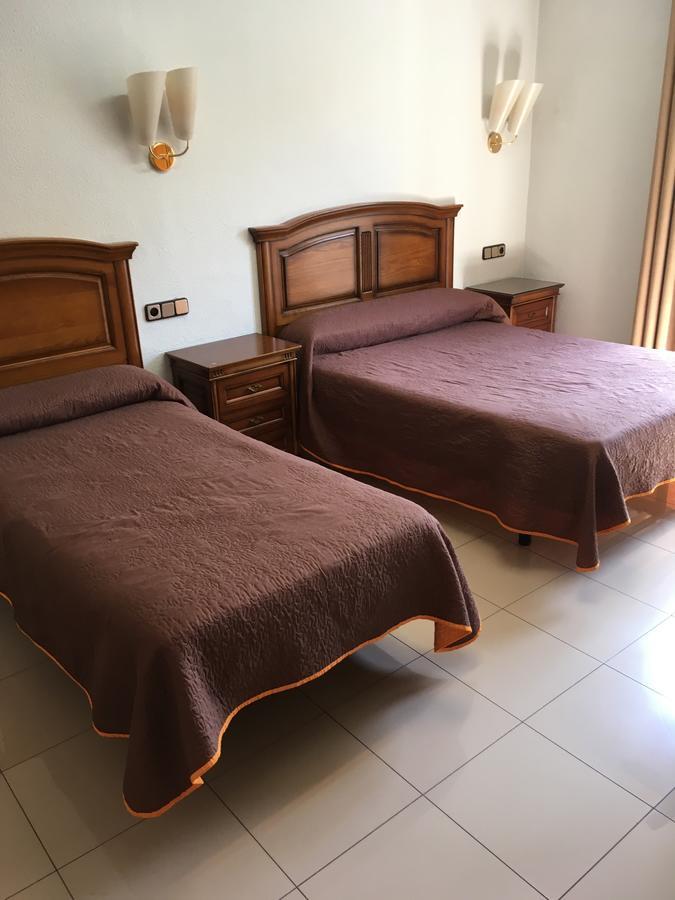 Hostal Retiro Мадрид Экстерьер фото